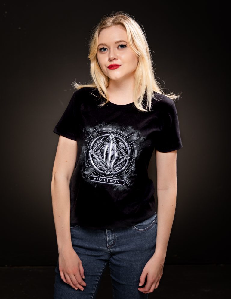 ladies graphic logo t shirt